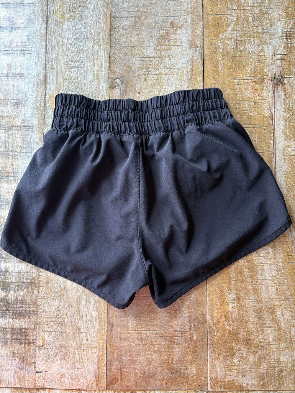 Athleta Girl Athletic Shorts size S(7) - Picture 4 of 5